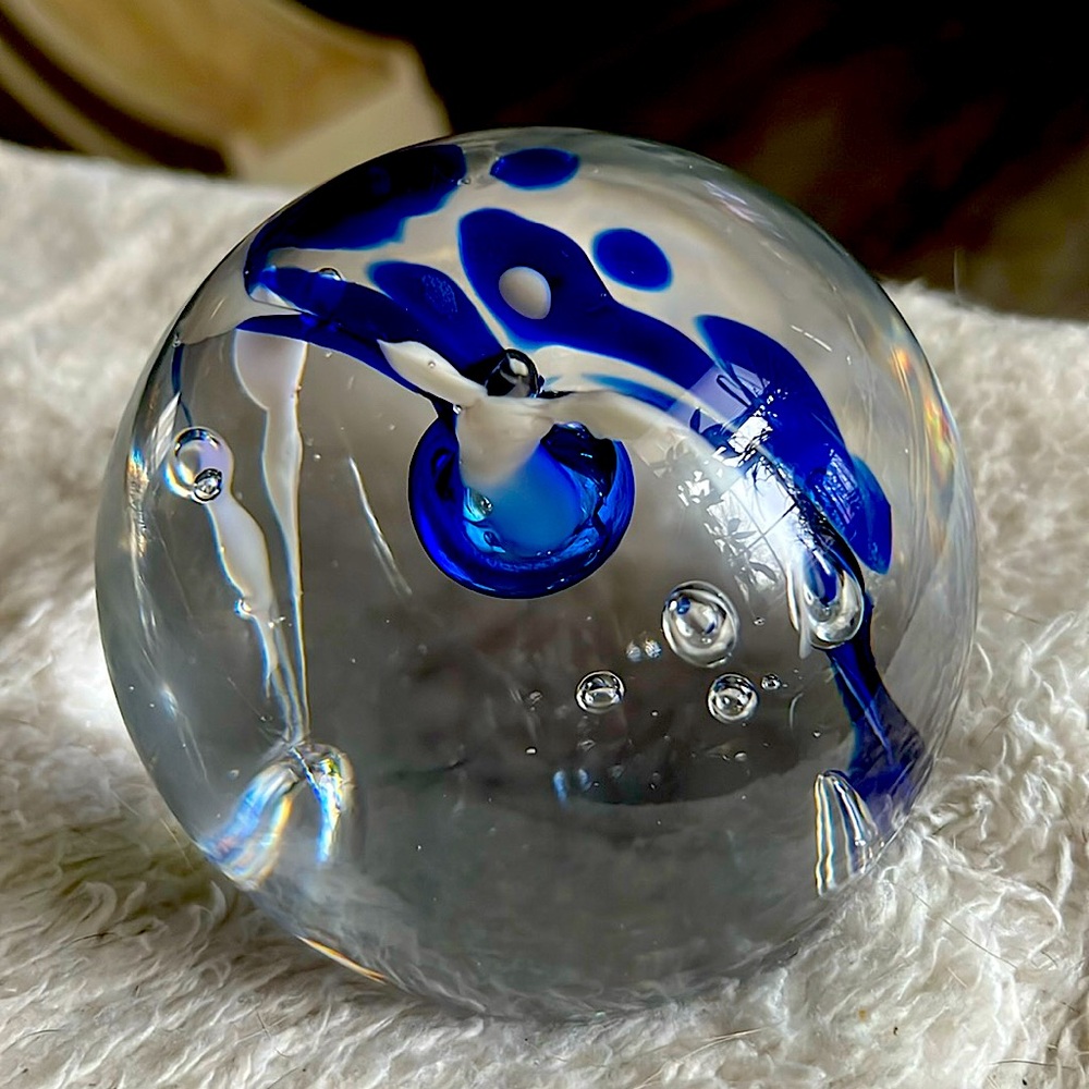 Estate Sale Vintage Jerpoint Glass Ireland Blue Bubble & White Paperweight.